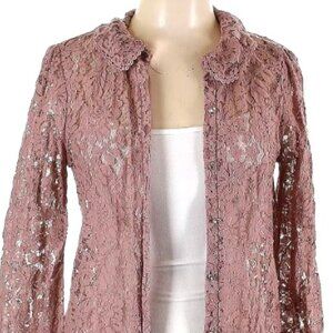 Beautiful Lace-Pattern Top